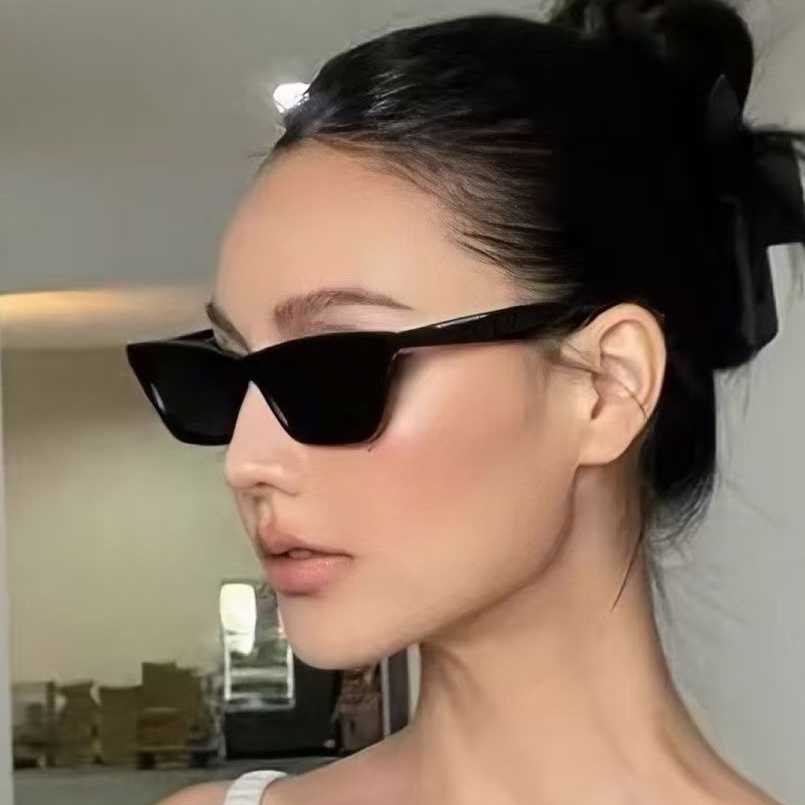 Nuovi Occhiali da Sole Neri St - Sunglasses Cat Eye recensione e prezzo