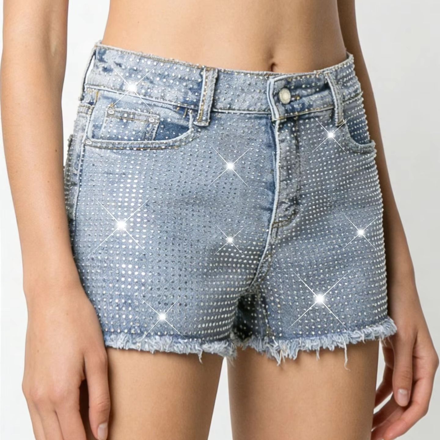 Nuovi Shorts in Denim Blu con  - Shorts Denim Frayed recensione e prezzo