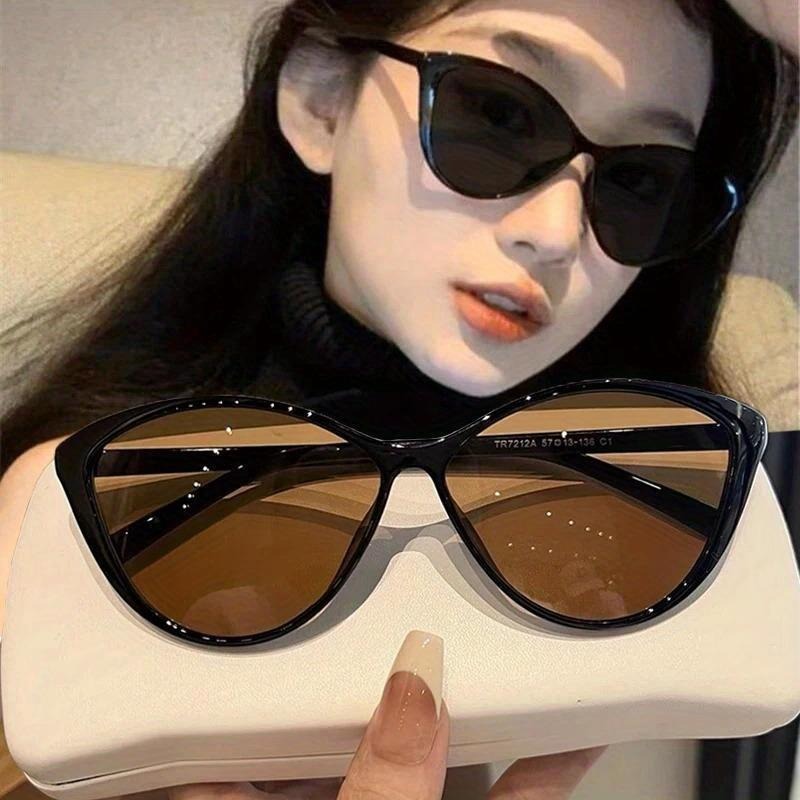Occhiali da Sole Retrò a Occhi - Sunglasses Cat Eye recensione e prezzo